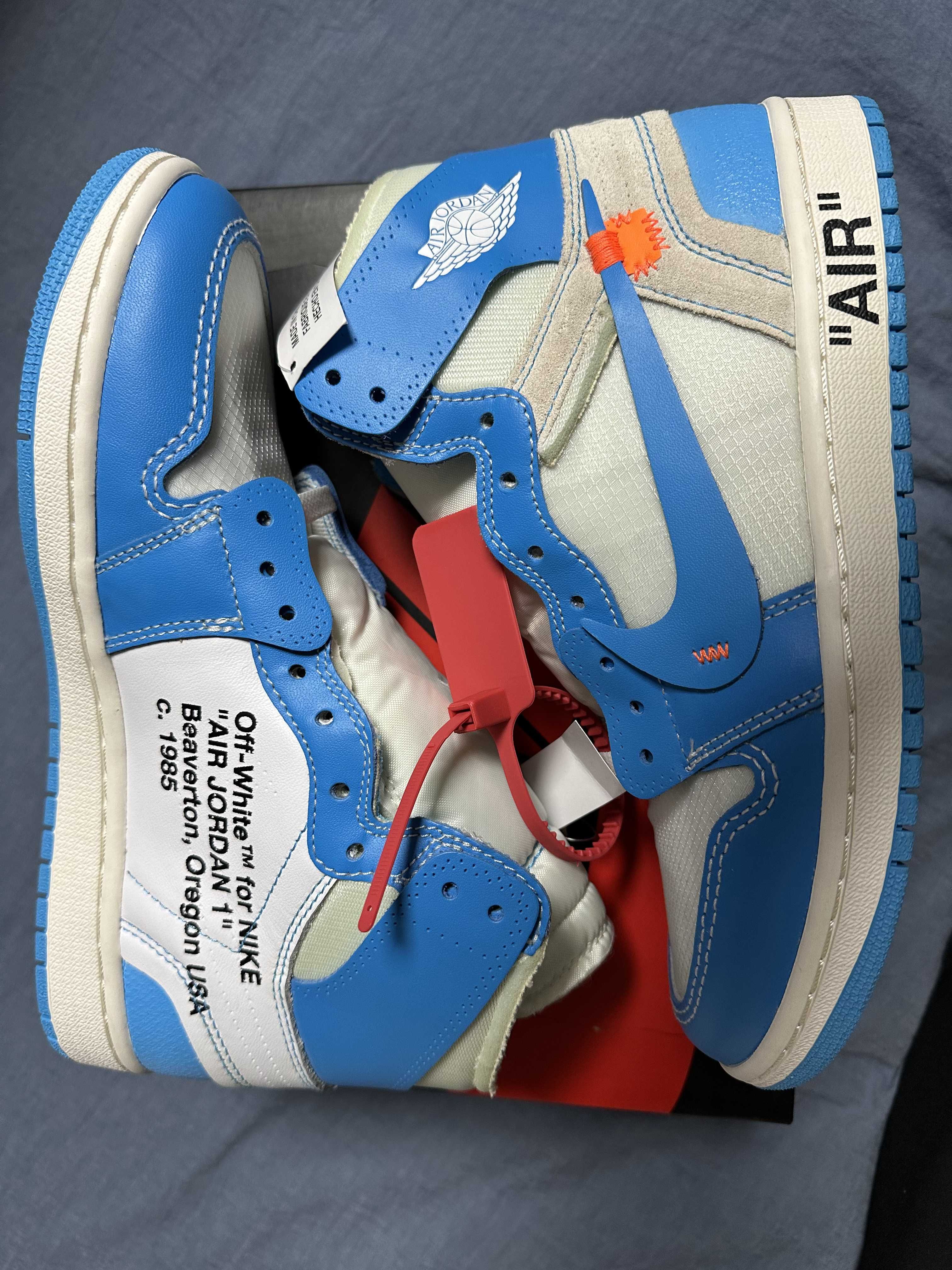 Off-White × Nike Air Jordan 1 High UNC "White/Dark Powder Blue"