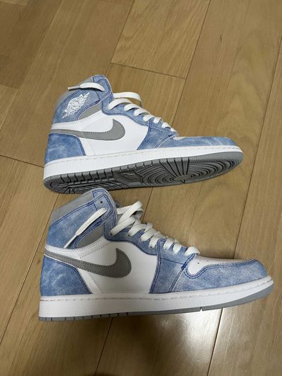 Nike Air Jordan 1 High OG "Hyper Royal"