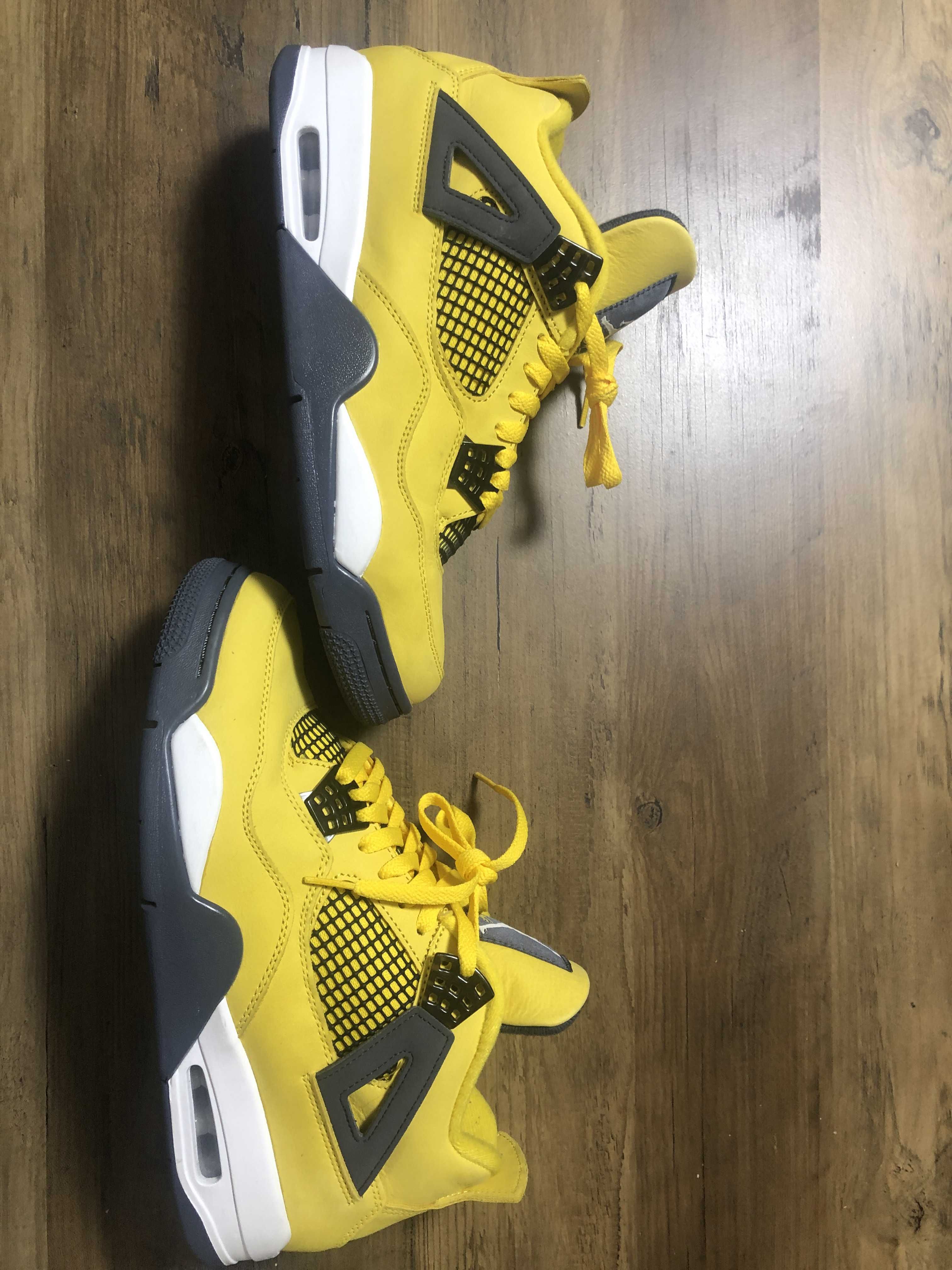 Nike Air Jordan 4 "Tour Yellow"