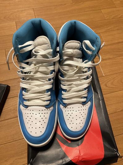 Nike Air Jordan 1 Retro High "UNC"