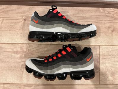 NIKE AIR VAPORMAX 95 "COMET"