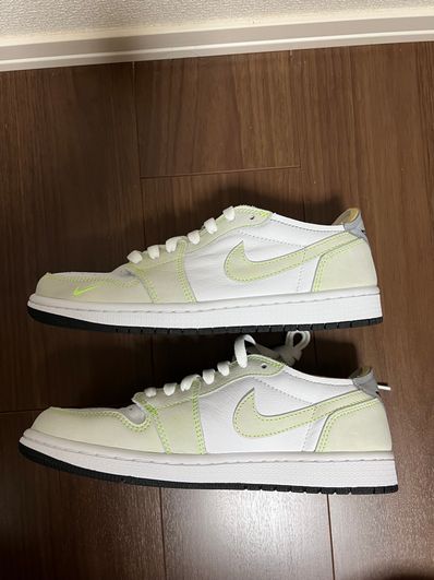 Nike Air Jordan 1 Low OG "Ghost Green"