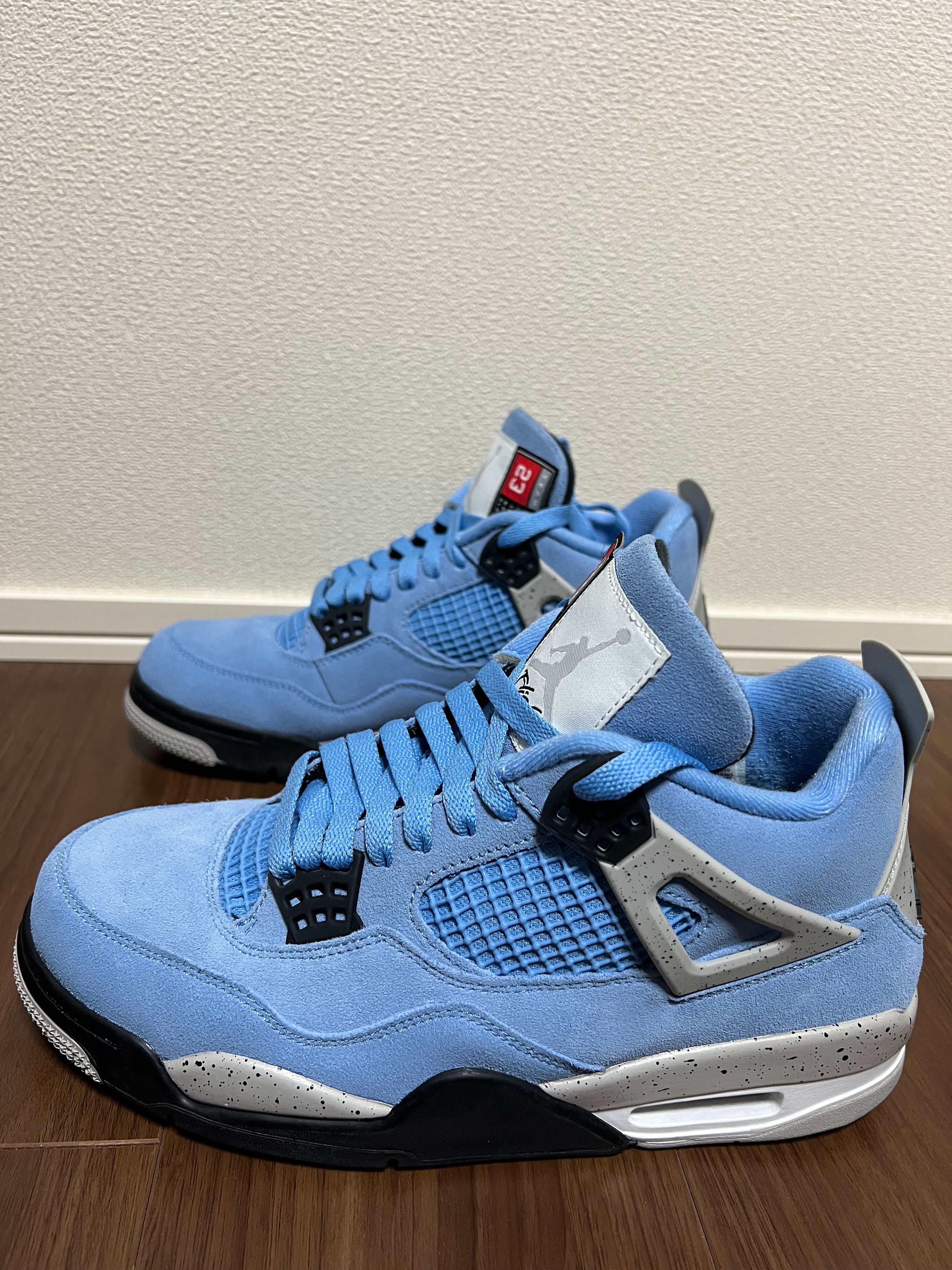 Nike Air Jordan 4 "University Blue"