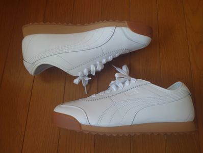 Maison Kitsune × Puma Roma "White"