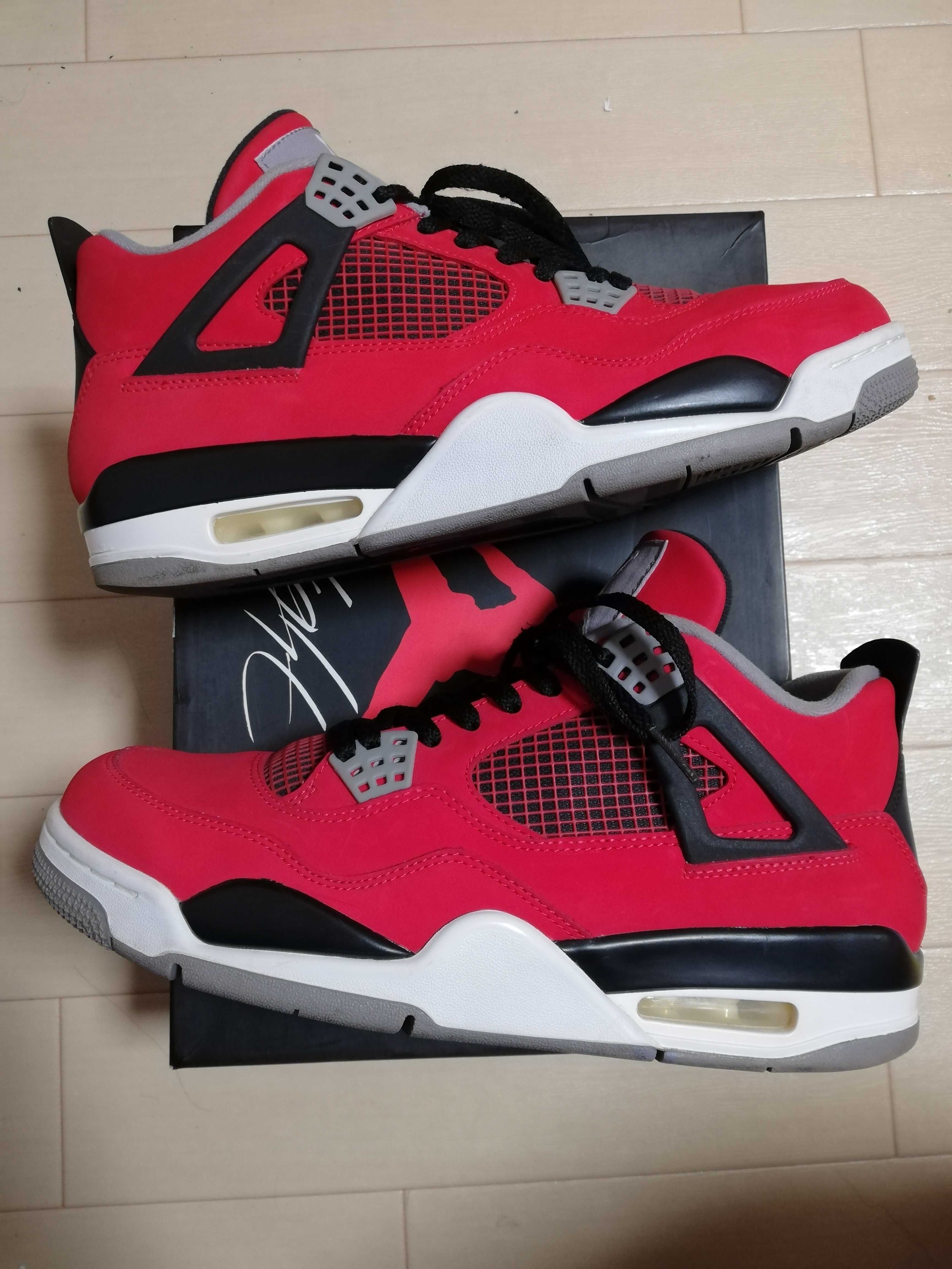 Nike Air Jordan 4 Retro "Toro Bravo"
