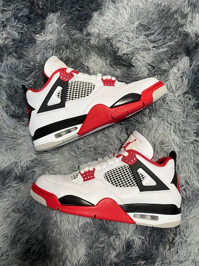 Nike Air Jordan 4 Retro OG "Fire Red" (2020)