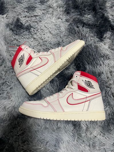 Nike Air Jordan 1 Retro High OG "Sail/University Red"