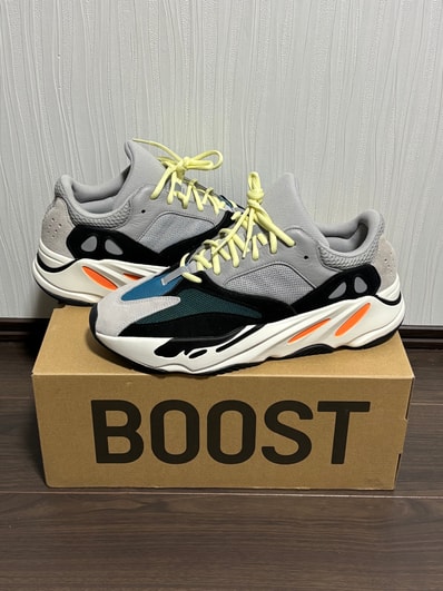adidas YEEZY Boost 700 "Wave Runner"