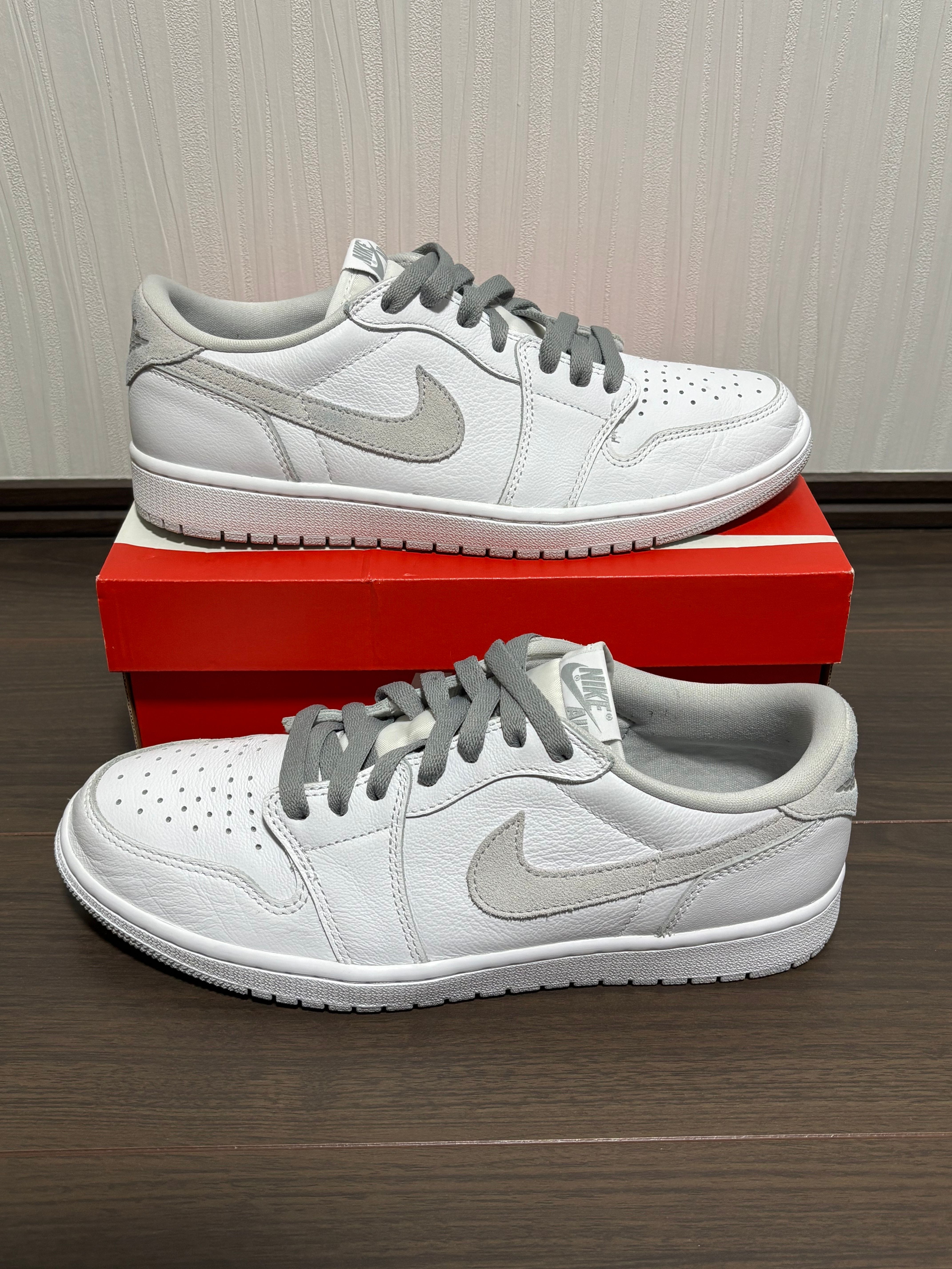 Nike Air Jordan 1 Low OG "Neutral Grey"