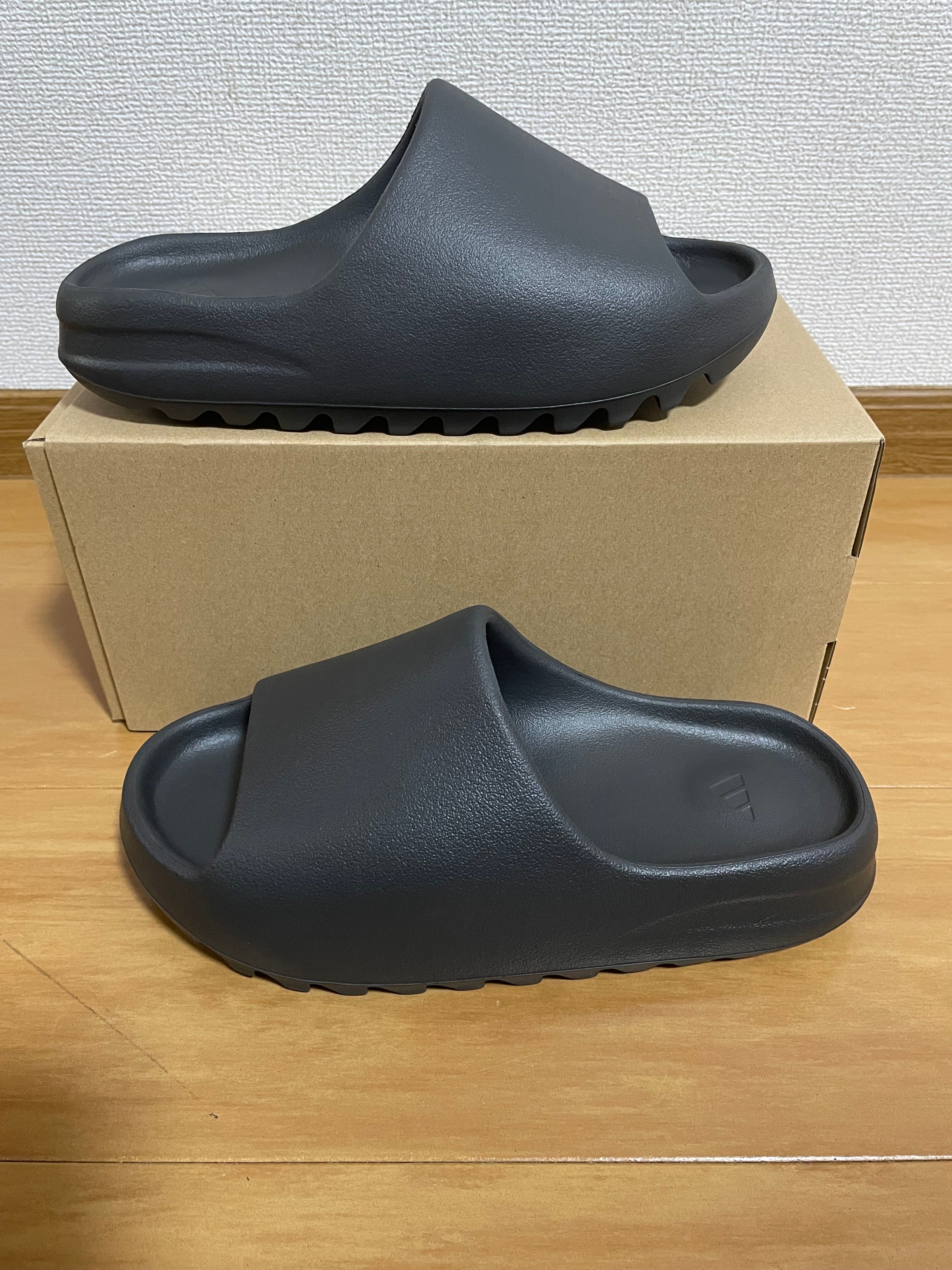 adidas YEEZY Slide "Onyx"