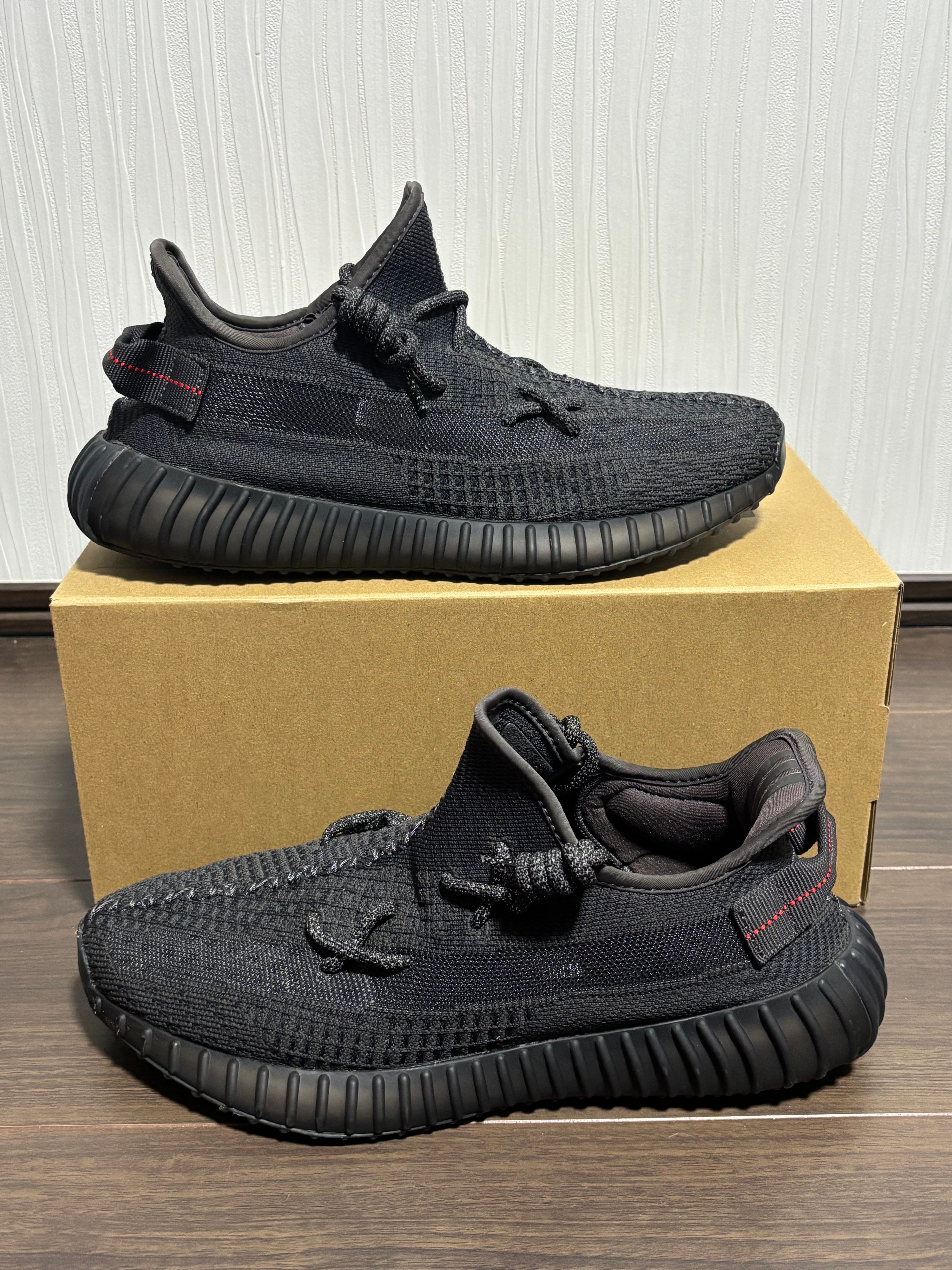 adidas YEEZY Boost 350 V2 "Black"