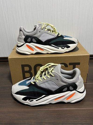 adidas YEEZY Boost 700 "Wave Runner"