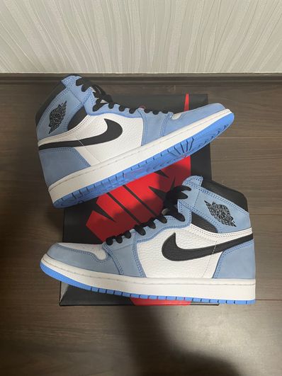 Nike Air Jordan 1 High OG "University Blue"