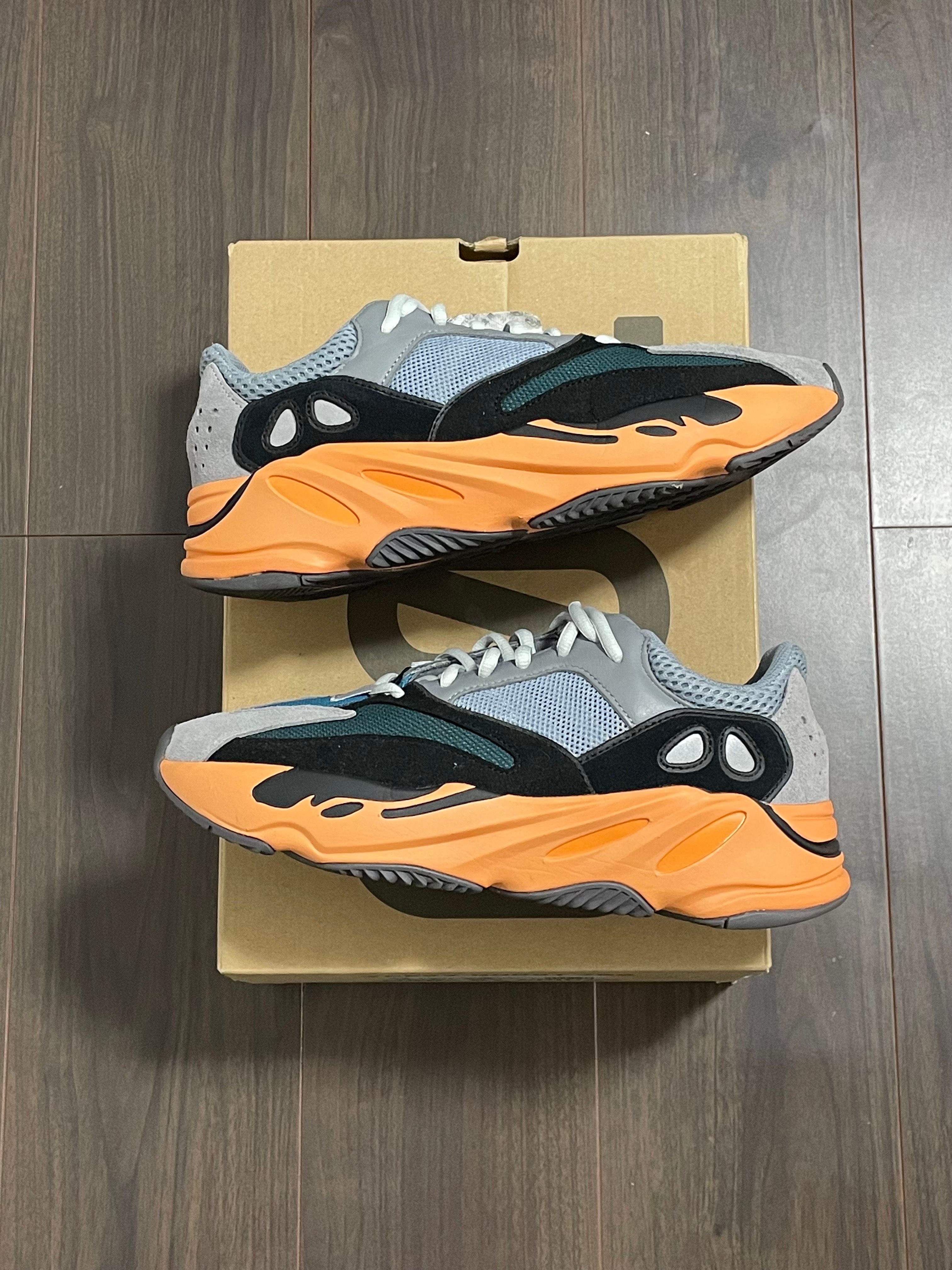 adidas YEEZY Boost 700 "Wash Orange"