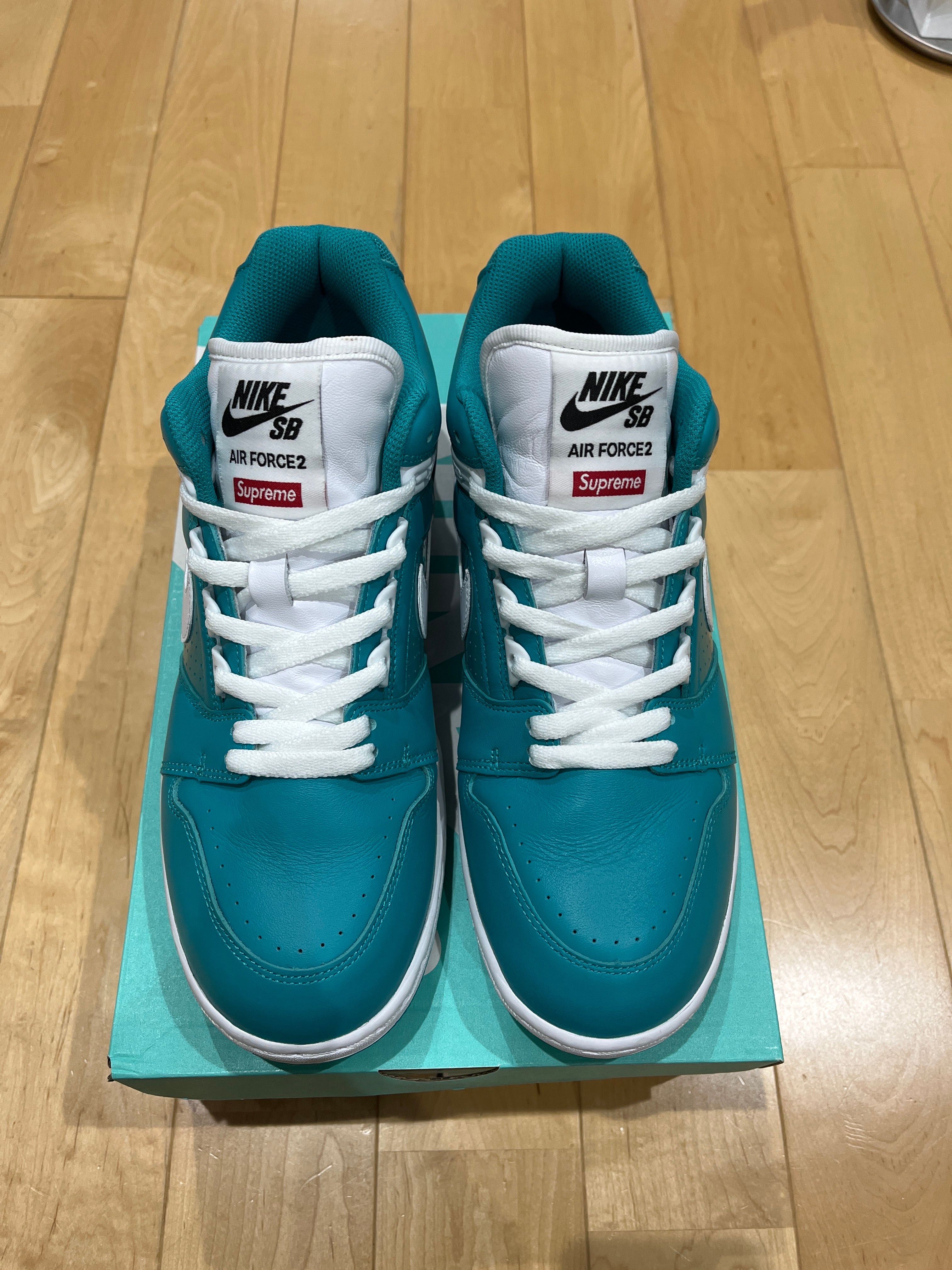 Supreme × Nike SB Air Force 2 Low "New Emerald"