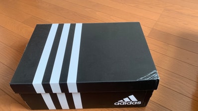 Pharrell Williams × adidas Jellyfish "Carbon/Core Black"