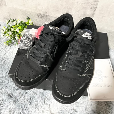 Travis Scott × Nike Air Jordan 1 Low OG SP "Black Phantom"
