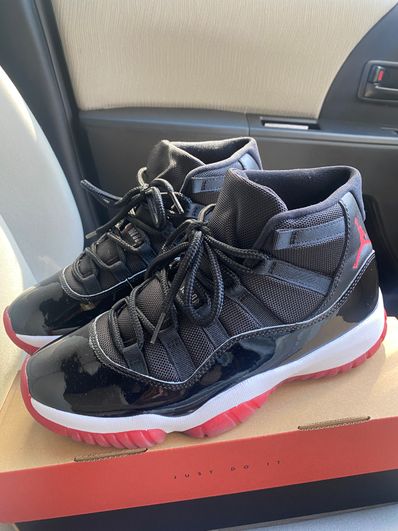 Nike Air Jordan 11 Retro "Bred"