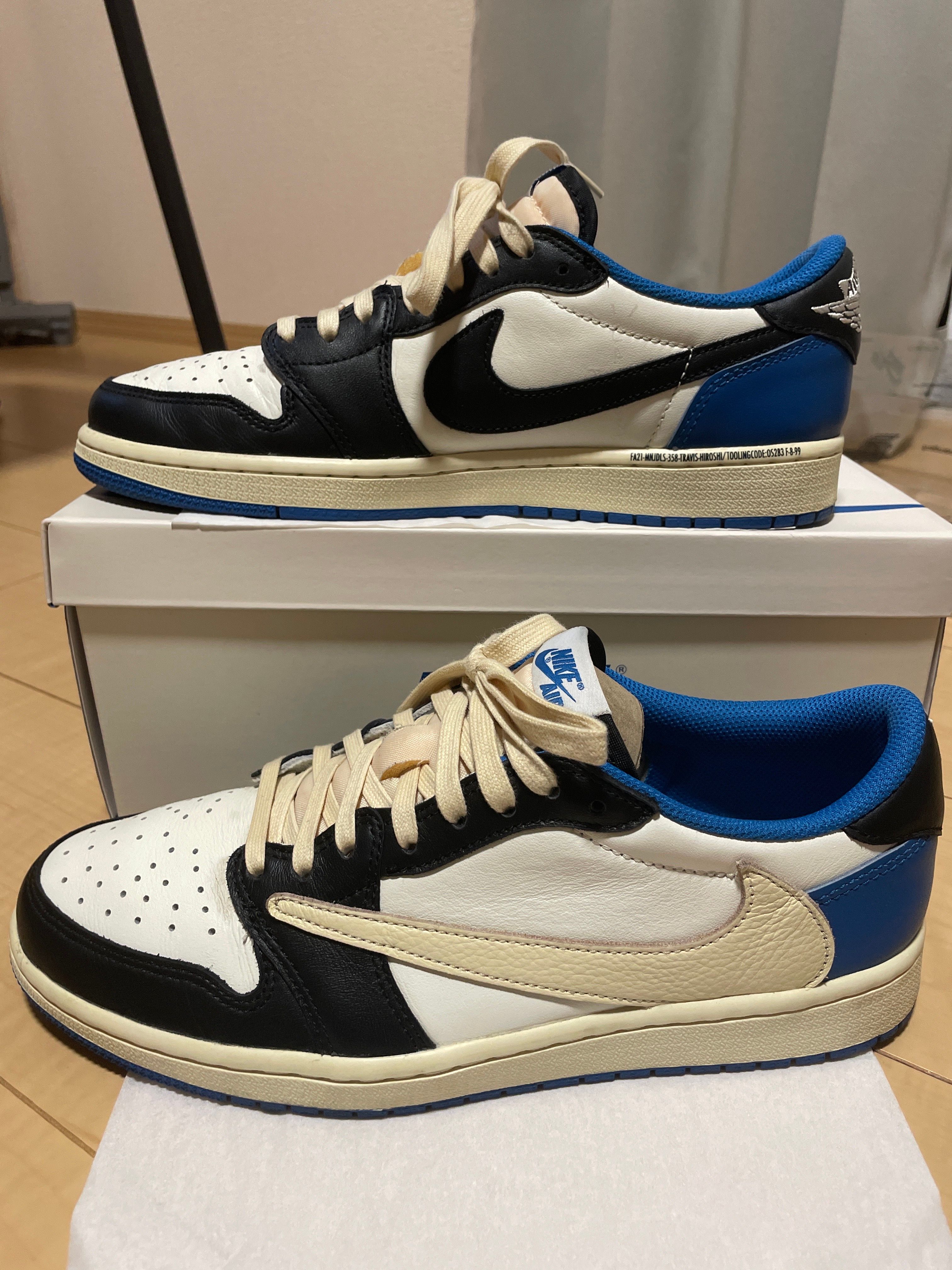 Travis Scott × fragment design × Nike Air Jordan 1 Low OG SP "Military Blue"