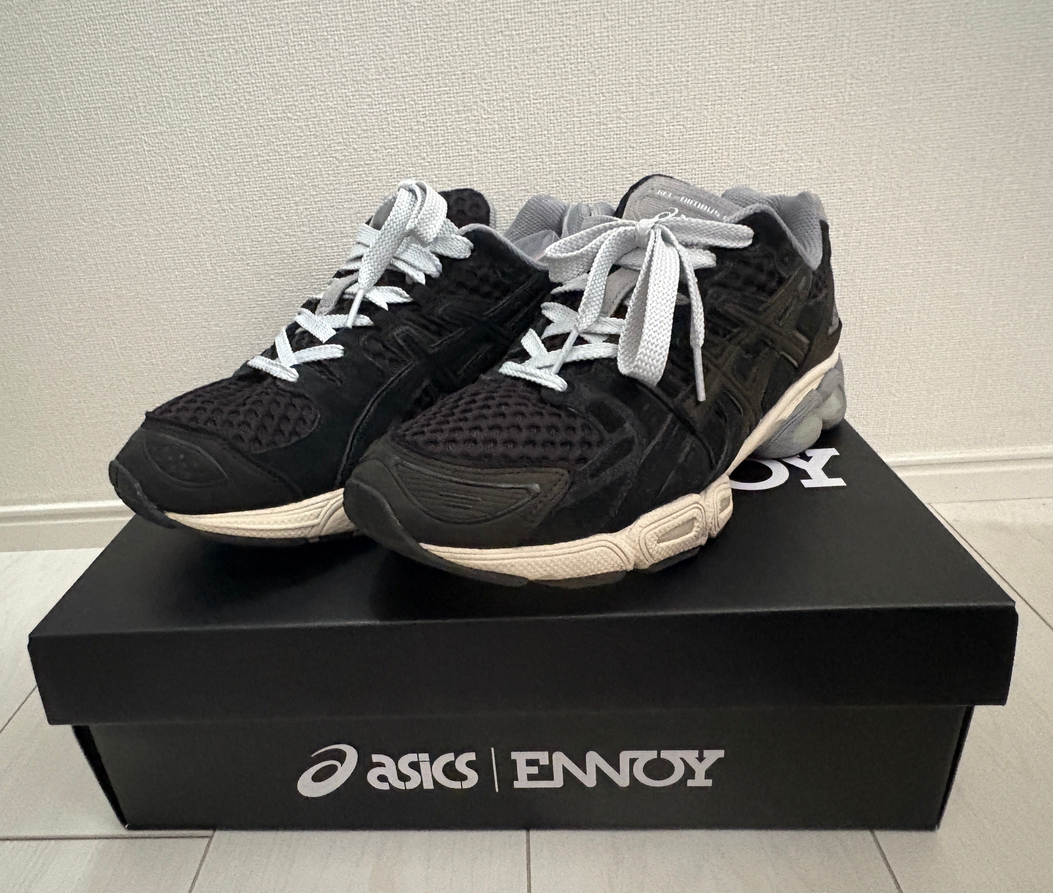 ENNOY × Asics Gel-Nimbus 9 "Black/Sheet Rock" (1201A986-002)