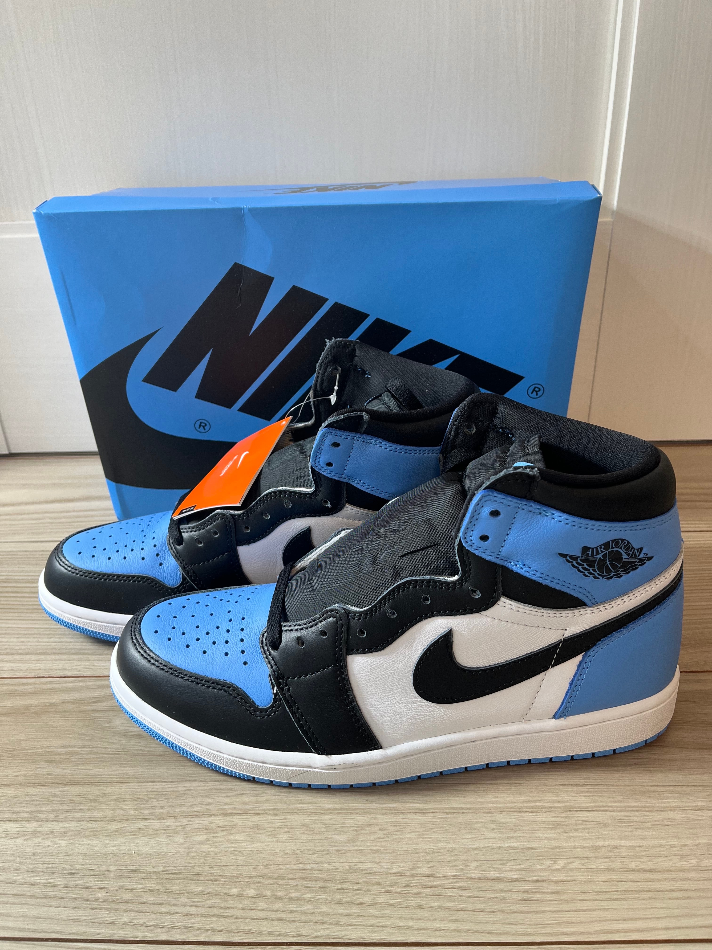 Nike Air Jordan 1 Retro High OG "University Blue/UNC Toe"