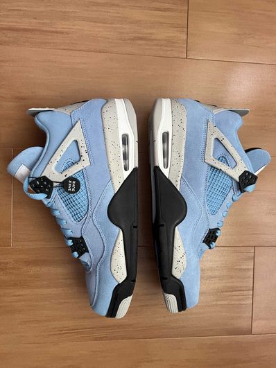 Nike Air Jordan 4 "University Blue"