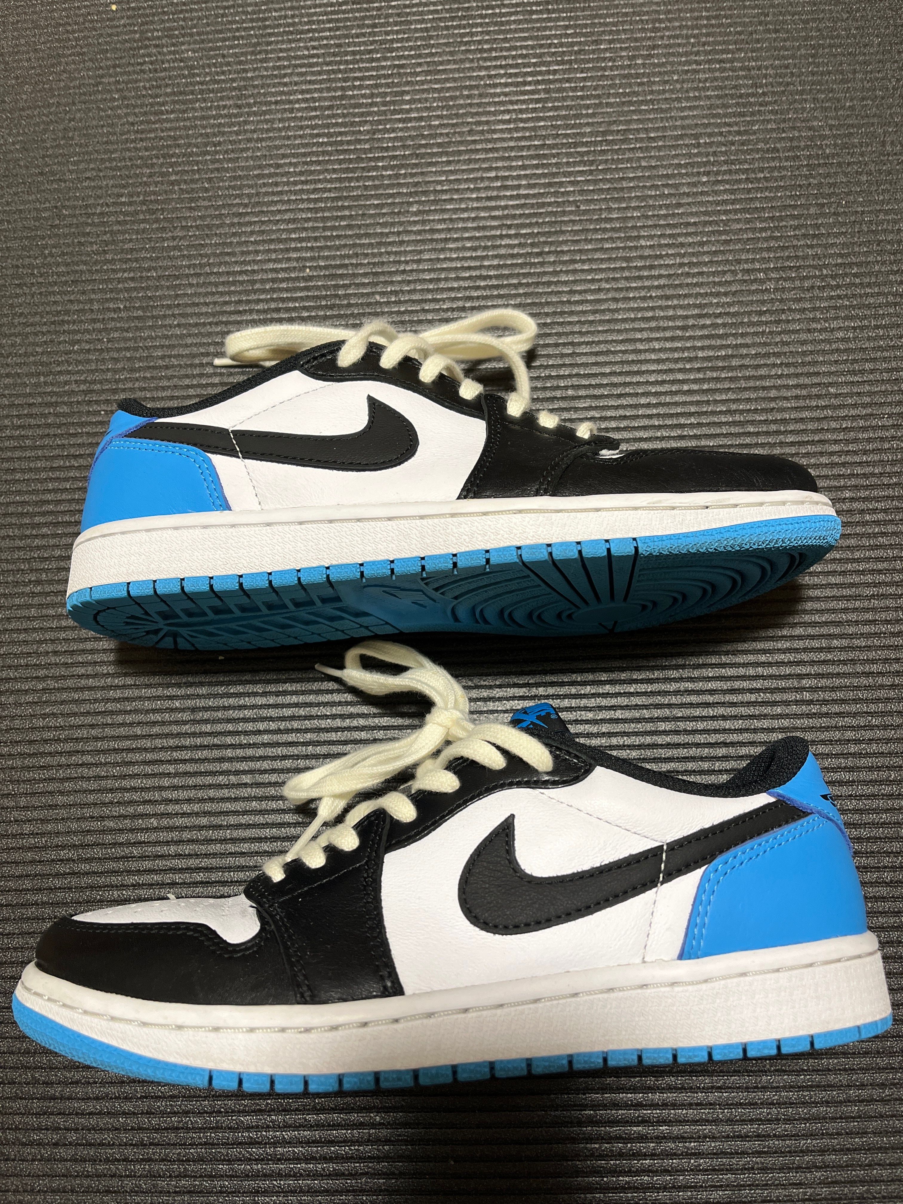 Nike Air Jordan 1 Low OG "Black and Dark Powder Blue/UNC"