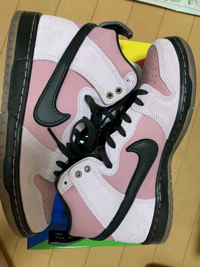 KCDC Brooklyn Skateshop × Nike SB Dunk High "Pink/Black"
