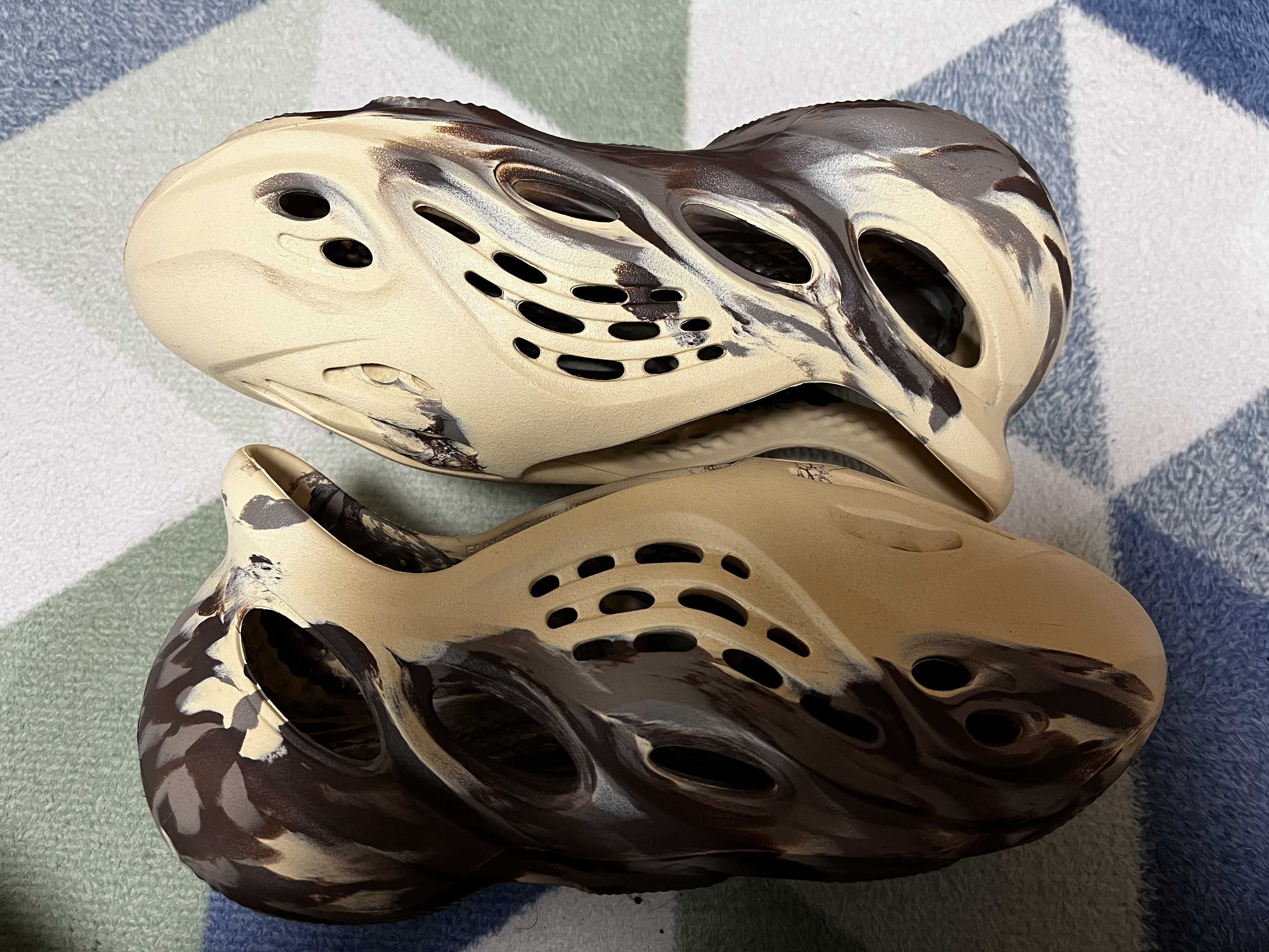 adidas Originals YEEZY Foam Runner "MX Cream Clay"