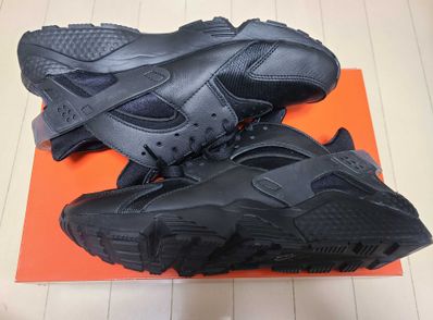 Nike Air Huarache "Triple Black"