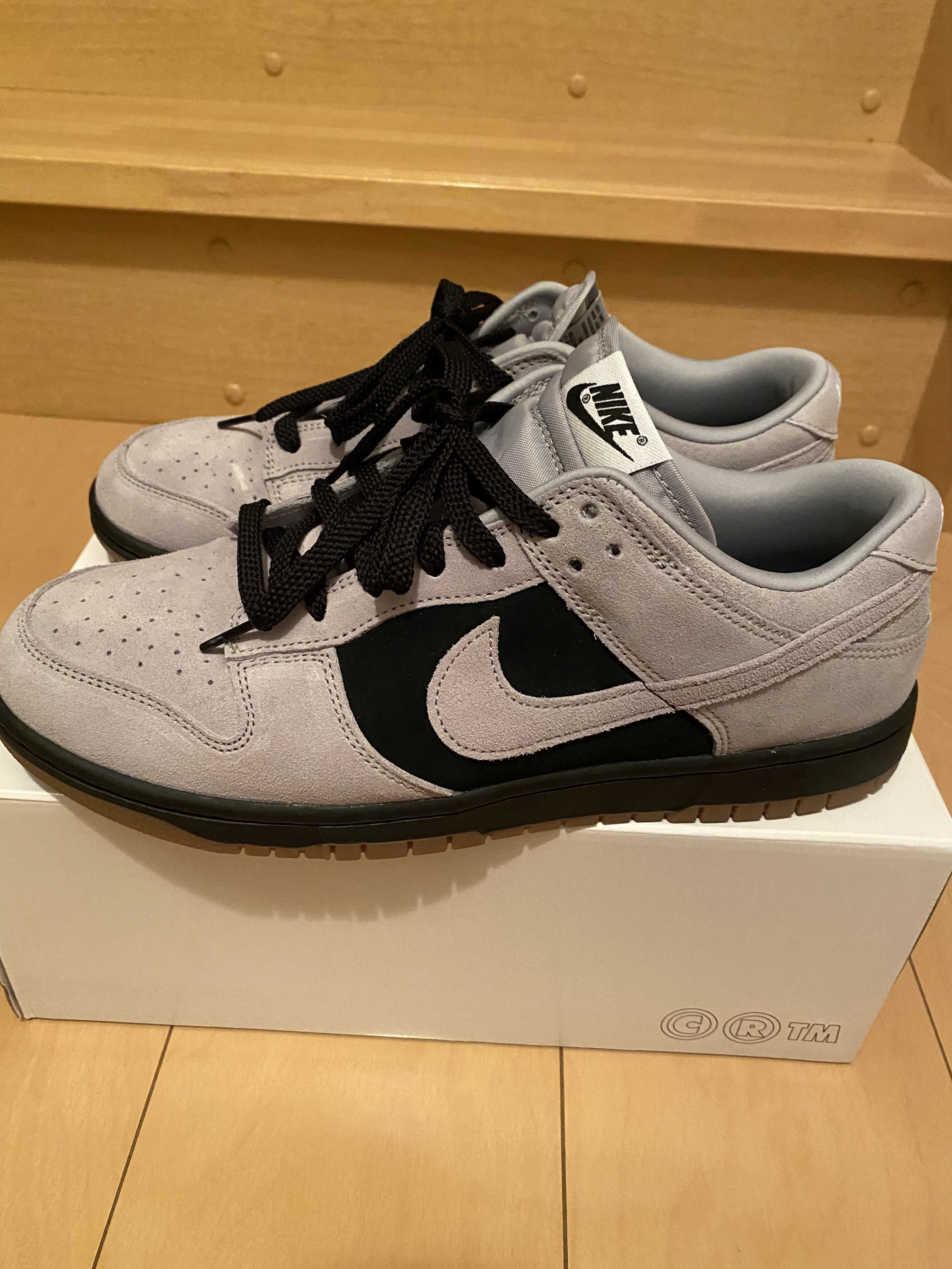 Nike Dunk Low "Championship Grey"