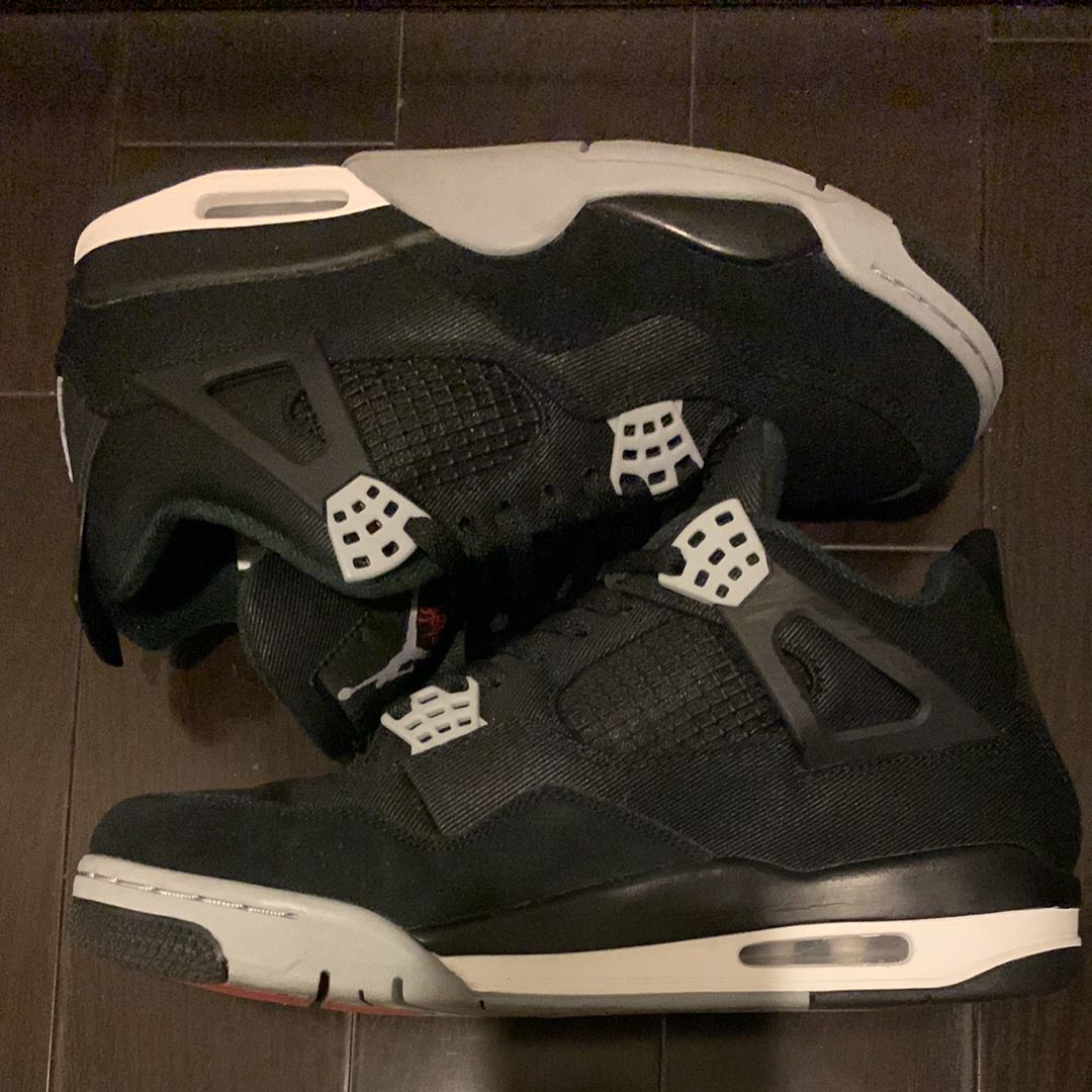 Nike Air Jordan 4 SE "Black and Light Steel"