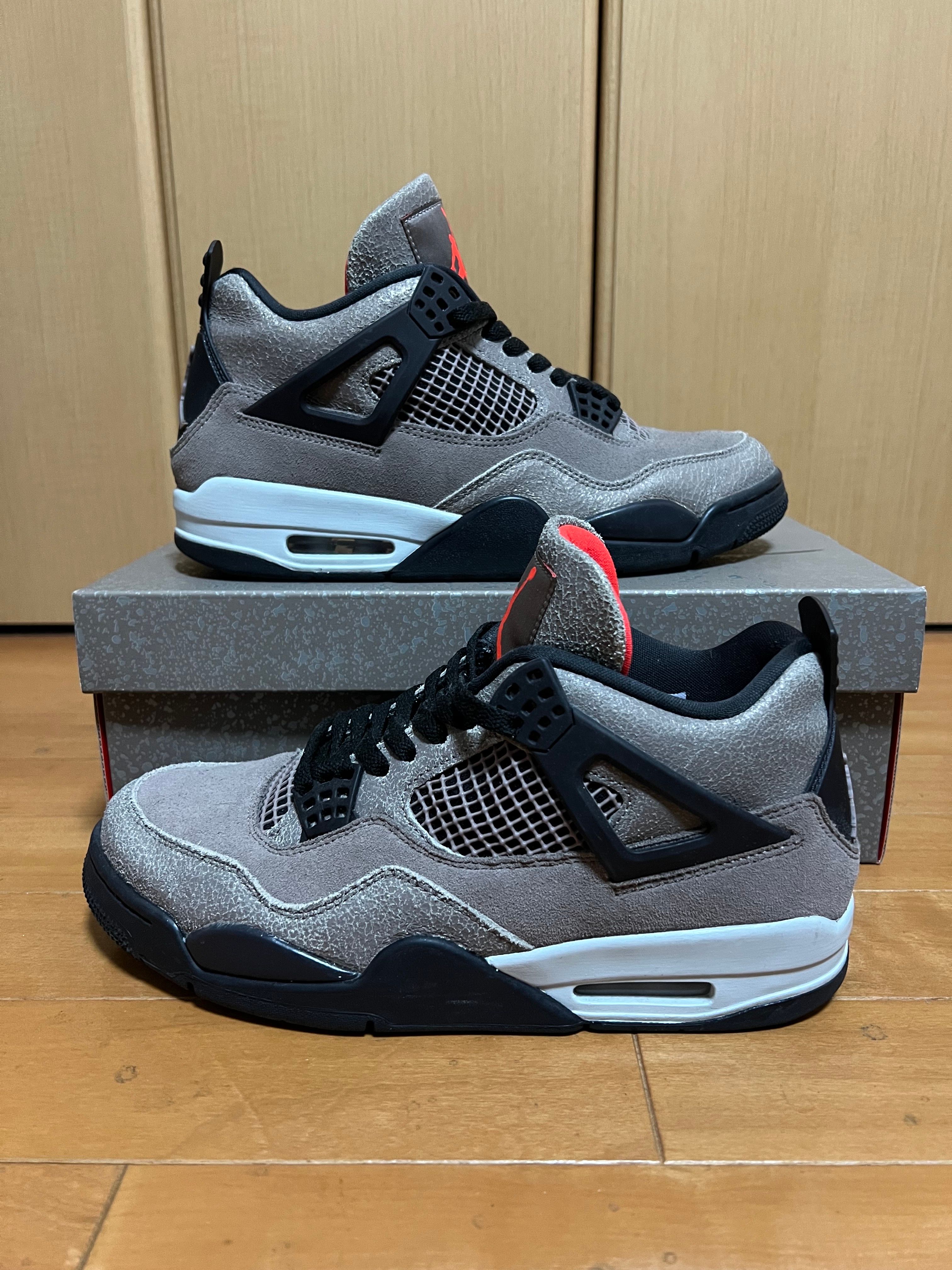 Nike Air Jordan 4 "Taupe Haze"   