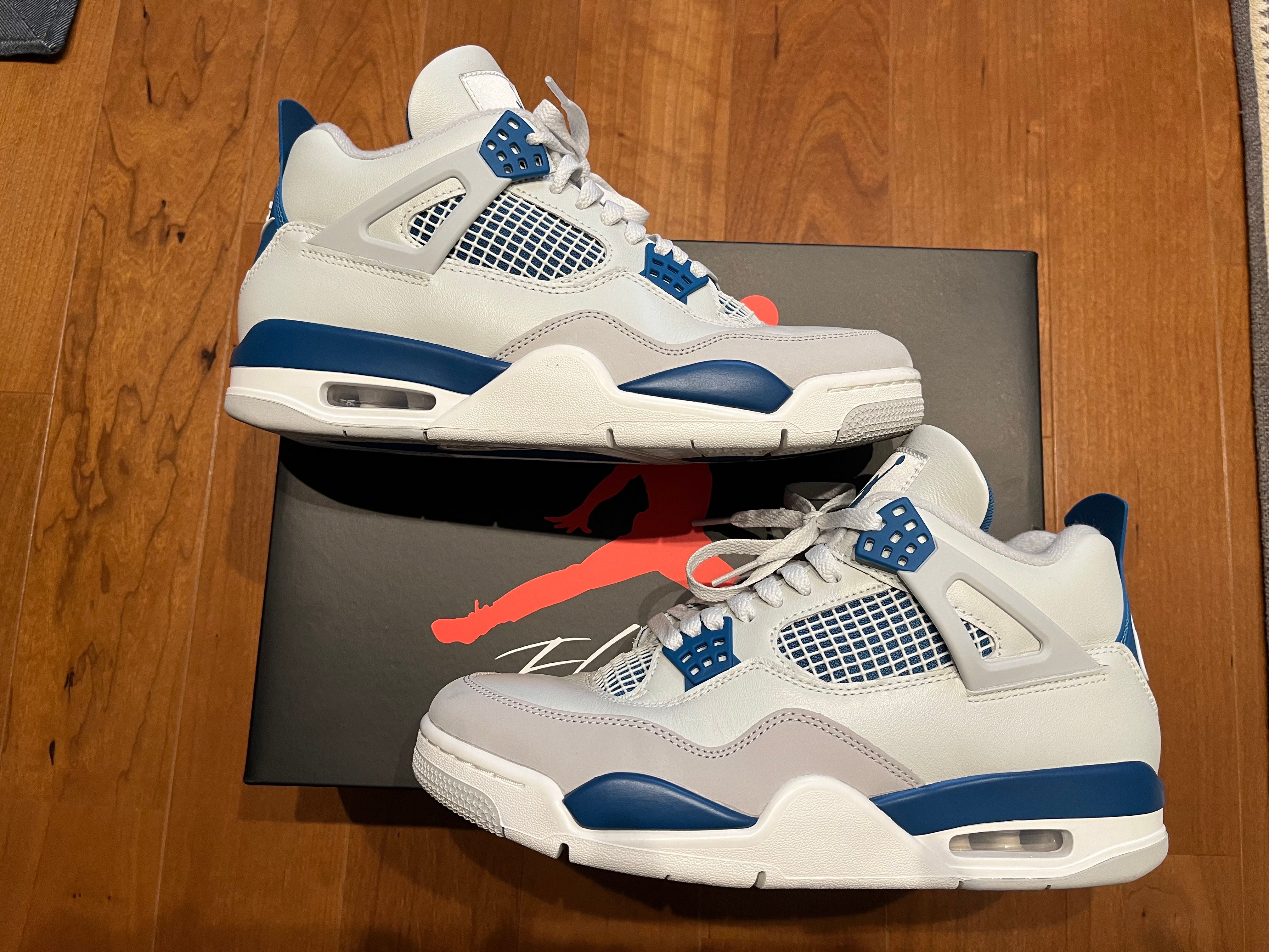 Nike Air Jordan 4 Retro "Industrial Blue"