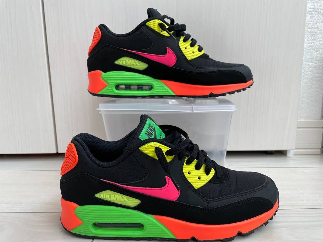 NIKE AIR MAX 90 "TOKYO NEON"