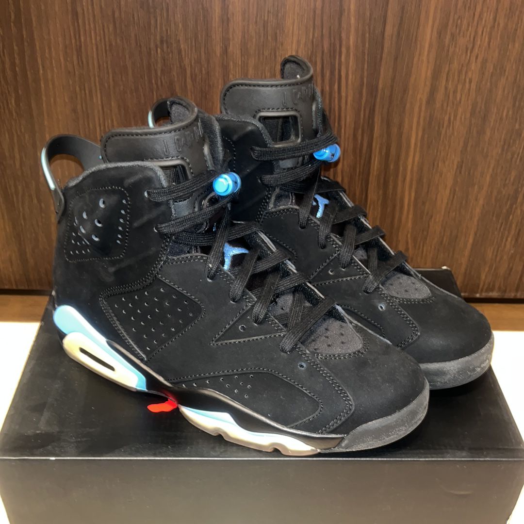 NIKE AIR JORDAN 6 RETRO "UNC"