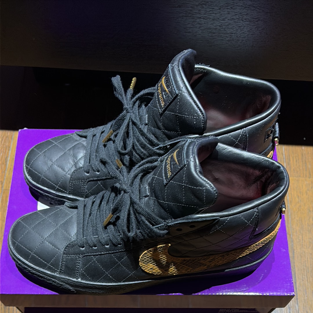 Supreme × Nike SB Blazer Mid 