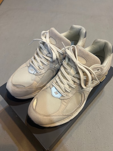 New Balance 2002R "Off White"