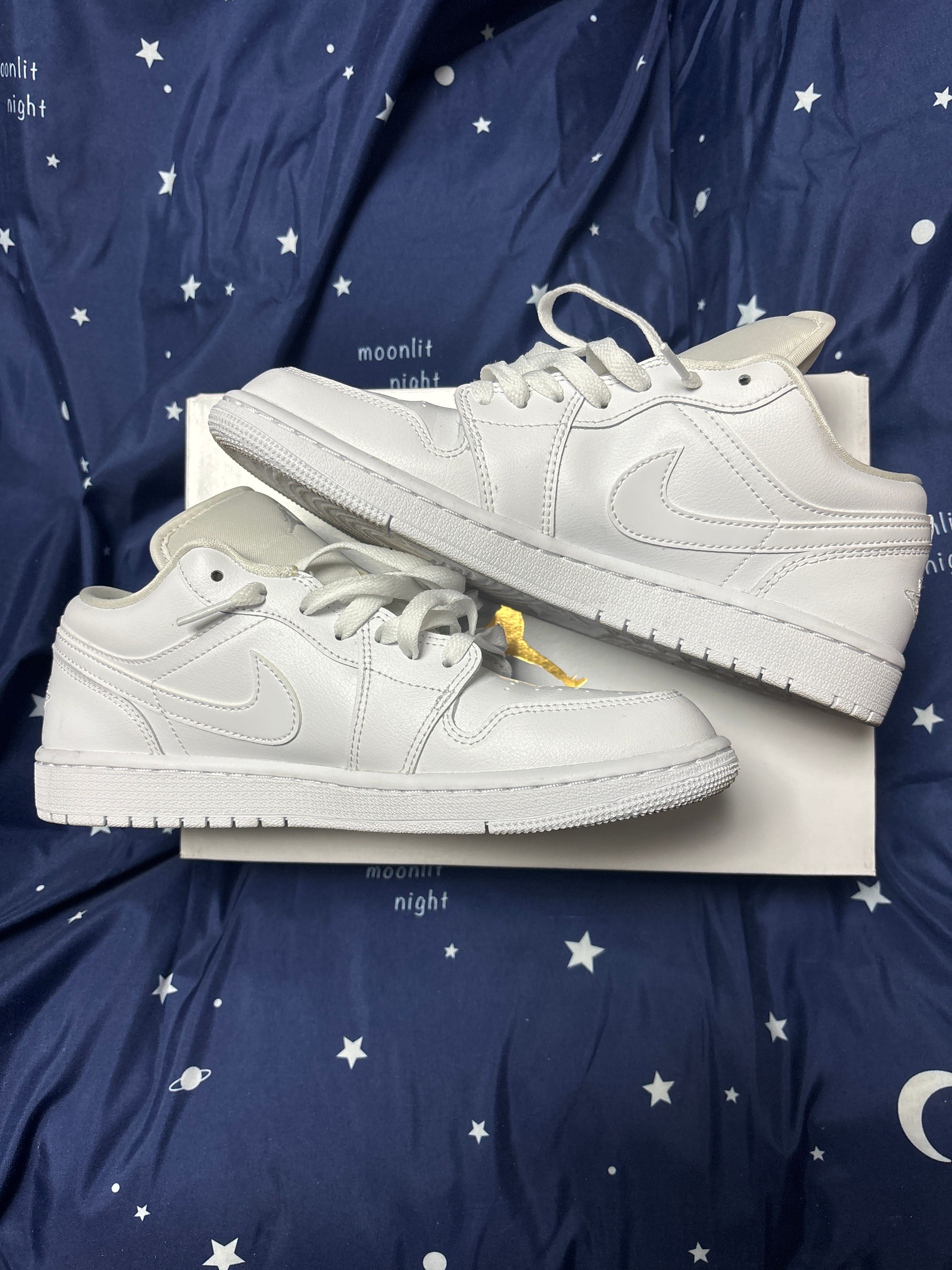 NIKE Women's AIR JORDAN 1 LOW 