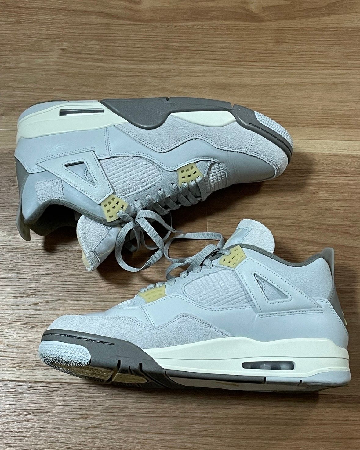Nike Air Jordan 4 Retro SE "Craft"