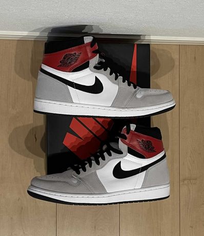 Nike Air Jordan 1 High OG "White/Black/Light Smoke Grey"