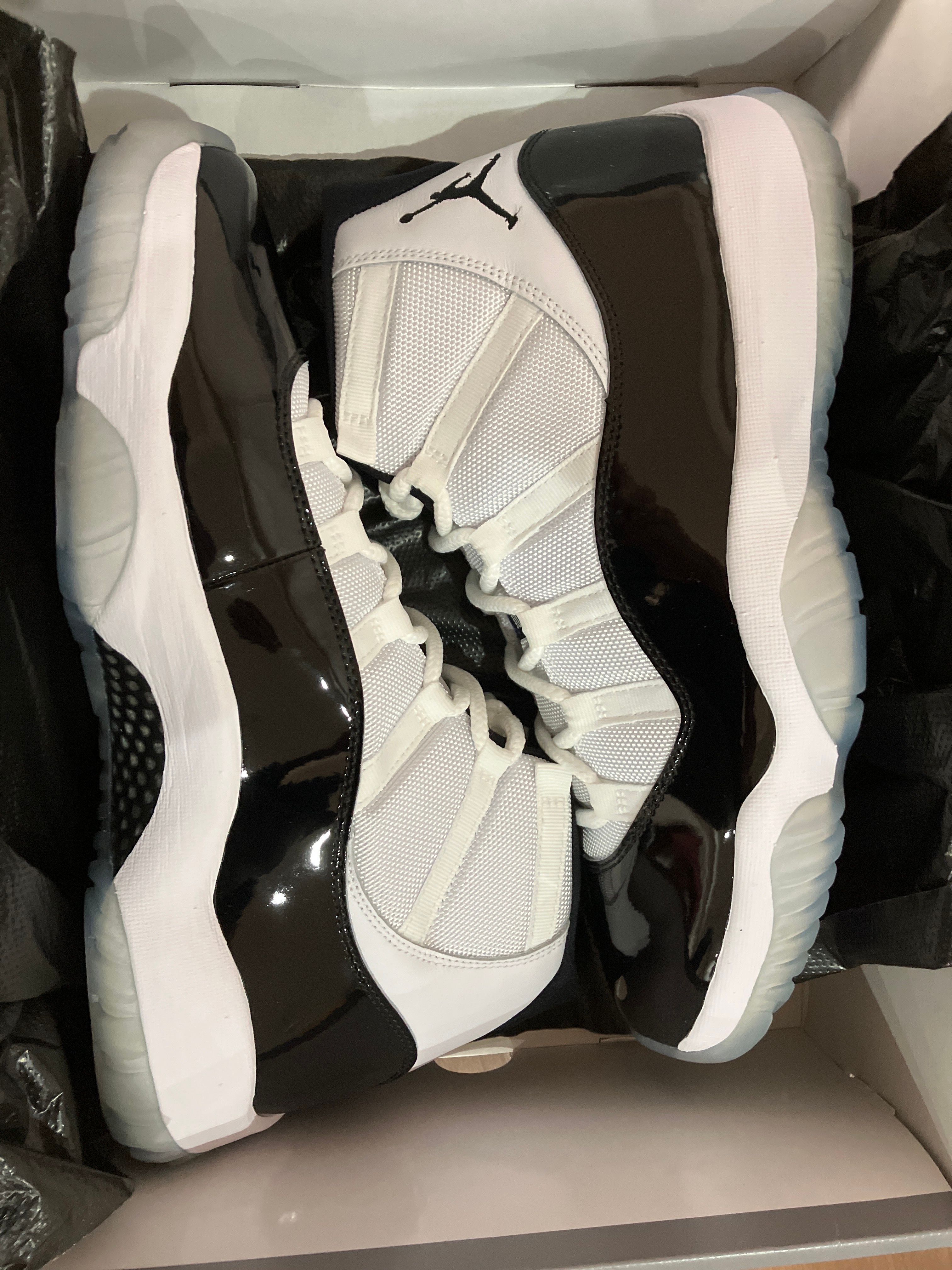 Nike Air Jordan 11 Retro "Concord" (2018)