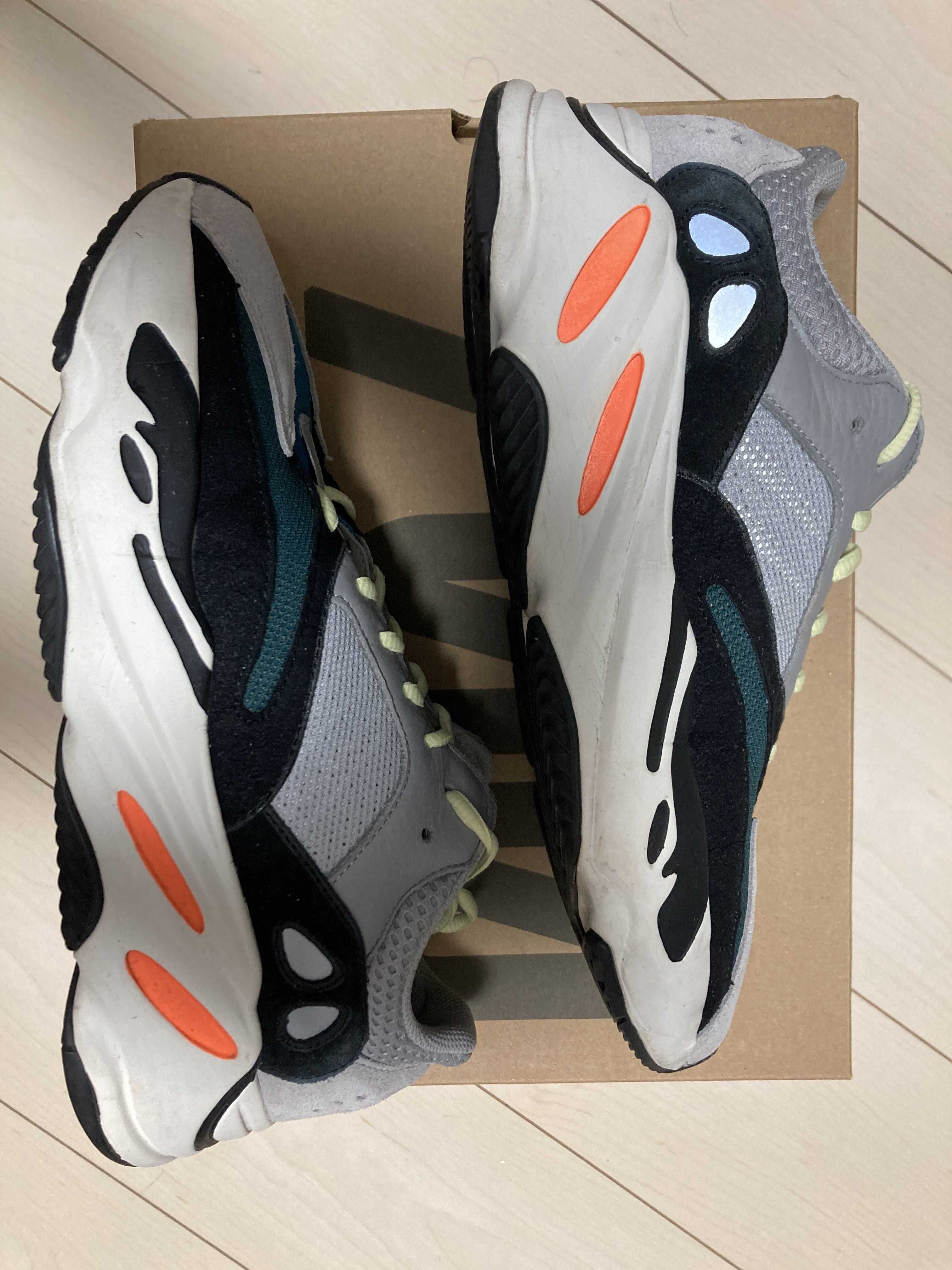 adidas YEEZY Boost 700 "Wave Runner"