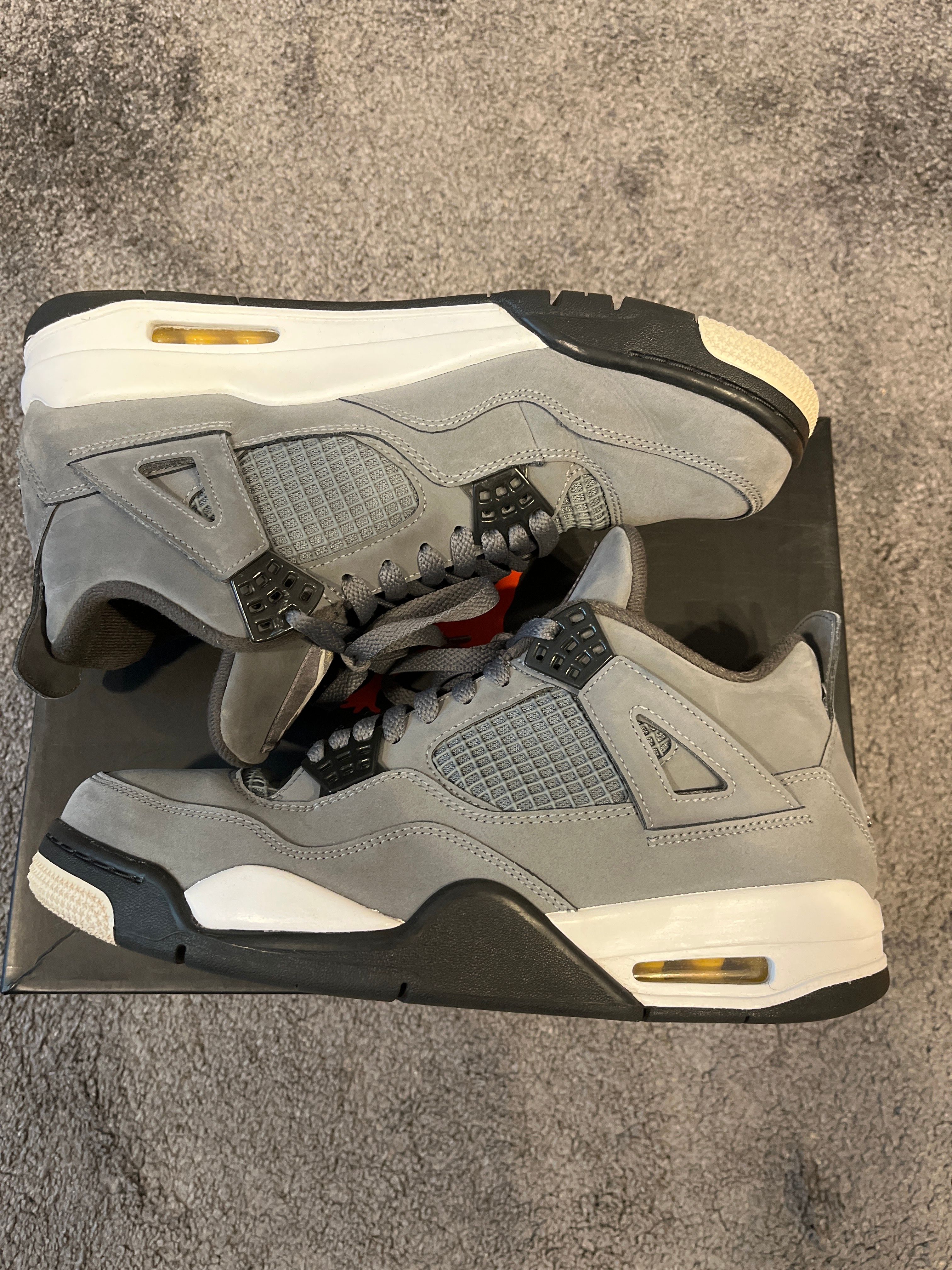 Nike Air Jordan 4 "Cool Grey"