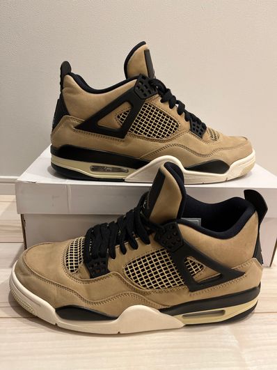 Nike Women's Air Jordan 4 "Mushroom"