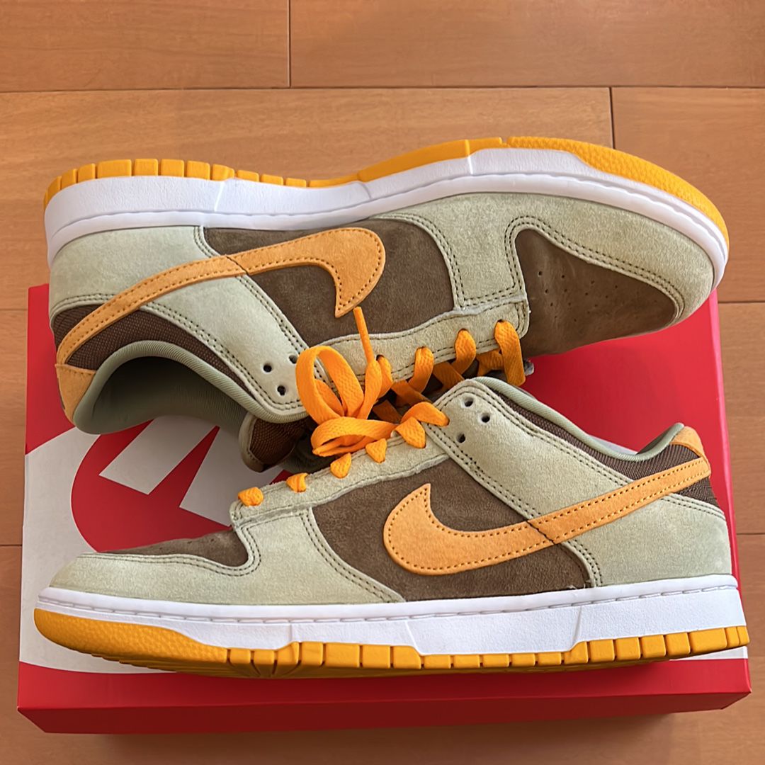 Nike Dunk Low SE "Dusty Olive"