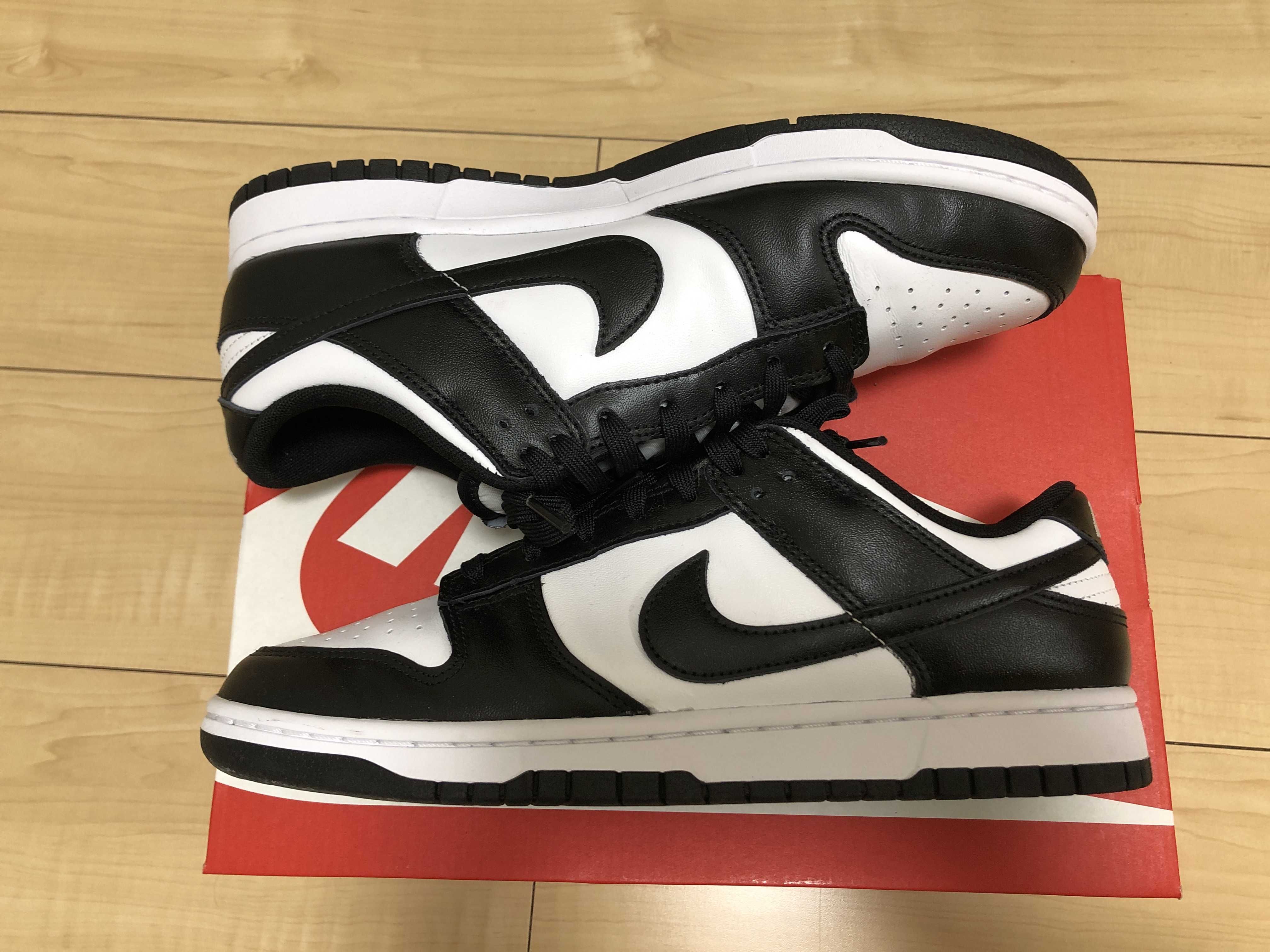 Nike Dunk Low Retro "Panda/White/Black"