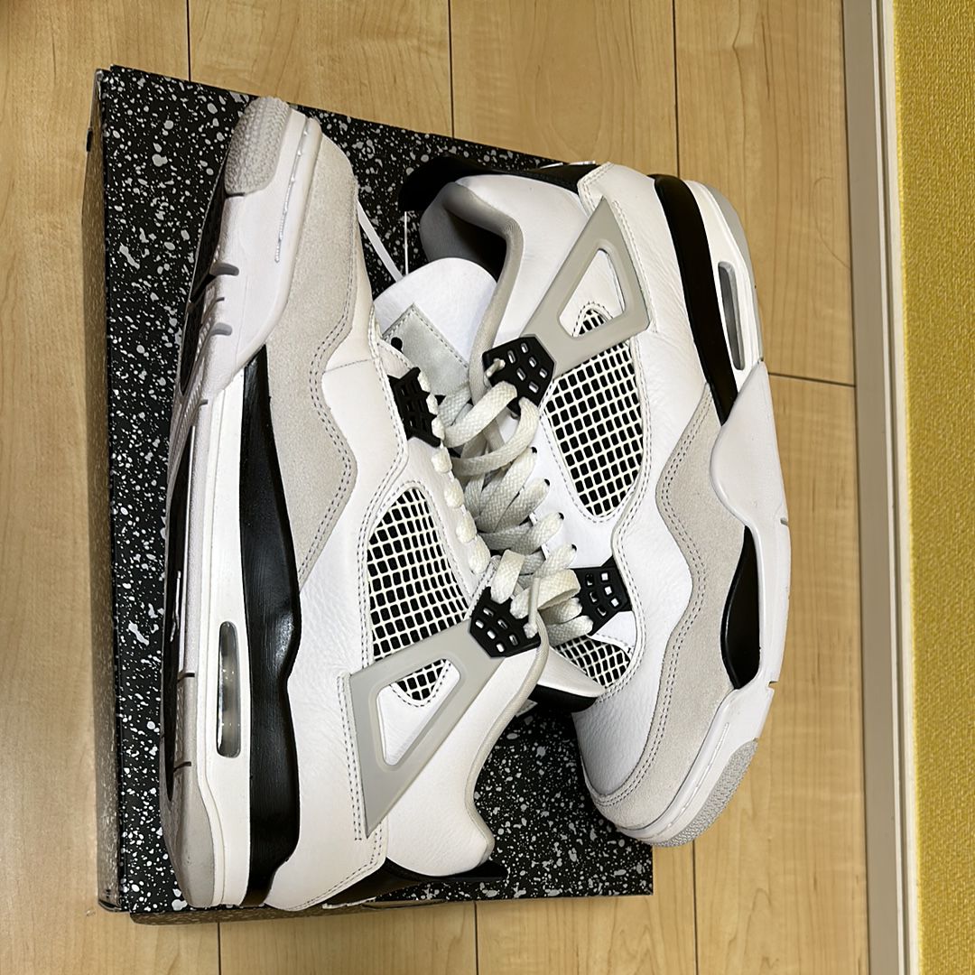 Nike Air Jordan 4 "Military Black"