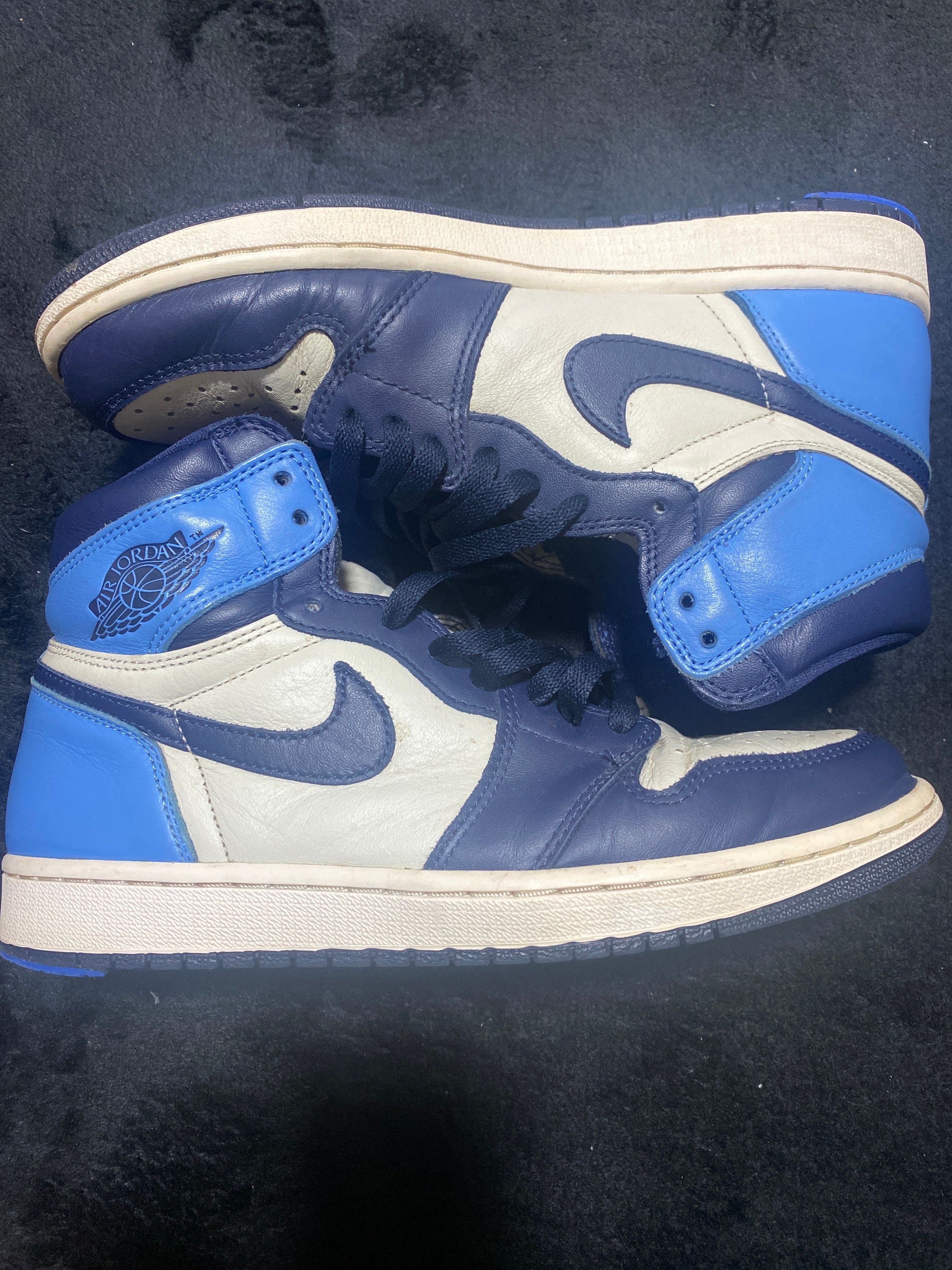 Nike Air Jordan 1 Retro High OG "Obsidian/University Blue"