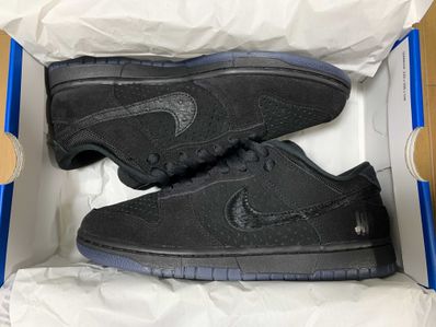 UNDEFEATED × Nike Dunk Low SP "5 ON IT"